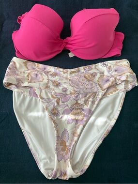 Selling this cute, mismatched two-piece bikini set together!